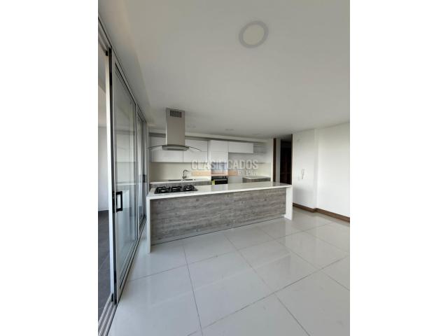 Apartamentos, Venta en Ciudad Jardín