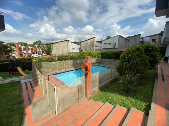 Apartamentos, Venta en Pereira