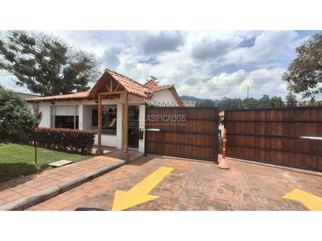 Casas, Alquiler en Chía