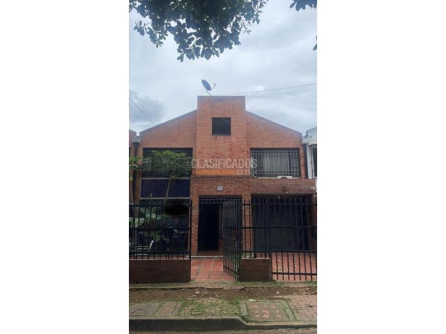 Casas, Venta en San Joaquín