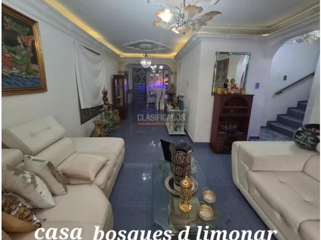 Casas, Venta en El Limonar