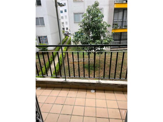 Apartamentos, Venta en Ciudad Pacifica