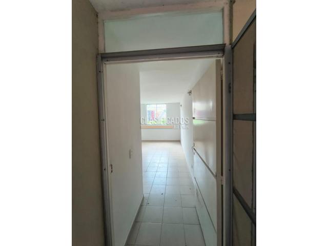 Apartamentos, Alquiler en Calipso