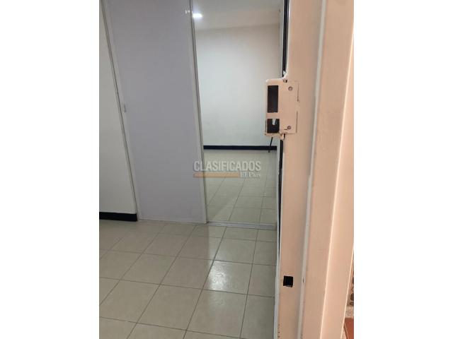 Apartaestudios, Alquiler en Prados del Limonar