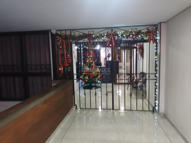 Apartamentos, Venta en Granada