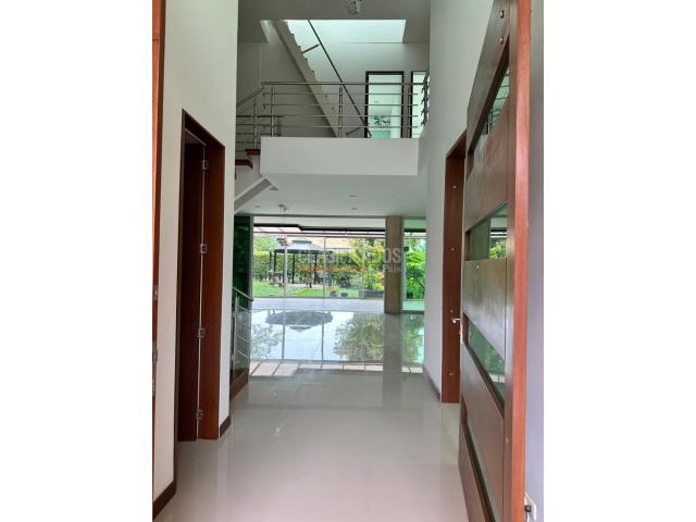 Casas, Alquiler en Ciudad Jardín