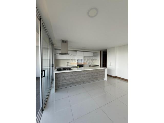 Apartamentos, Venta en Ciudad Jardín