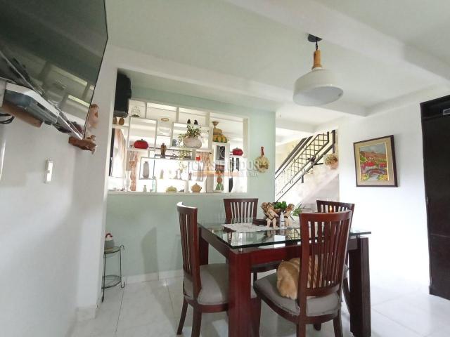 Casas, Venta en Villa del Prado