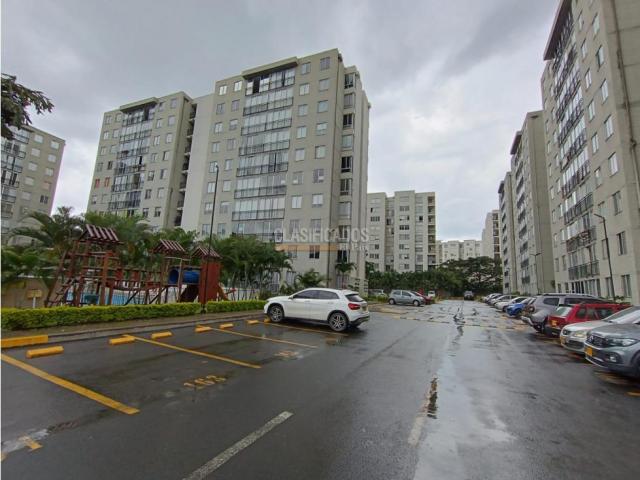 Apartamentos, Alquiler en Yumbo