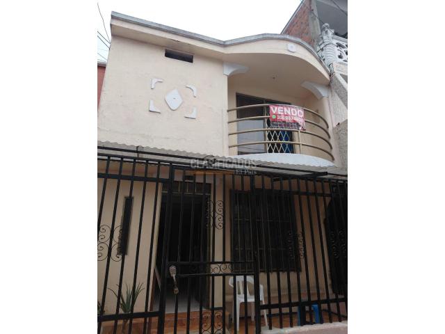 Casas, Venta en Villa del Prado