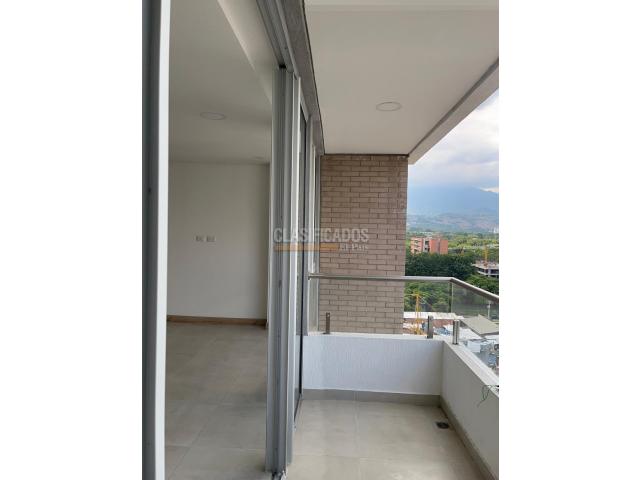 Apartamentos, Venta en Valle del Lili