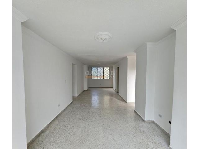 Apartamentos, Venta en Prados del Norte