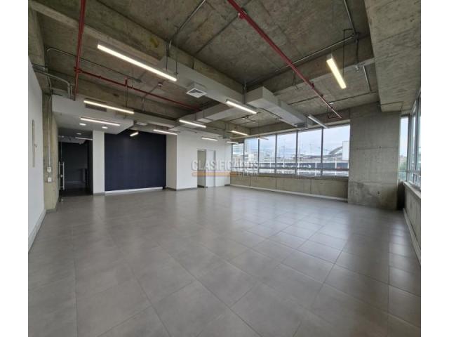 Oficinas y Consultorios, Alquiler en San Vicente