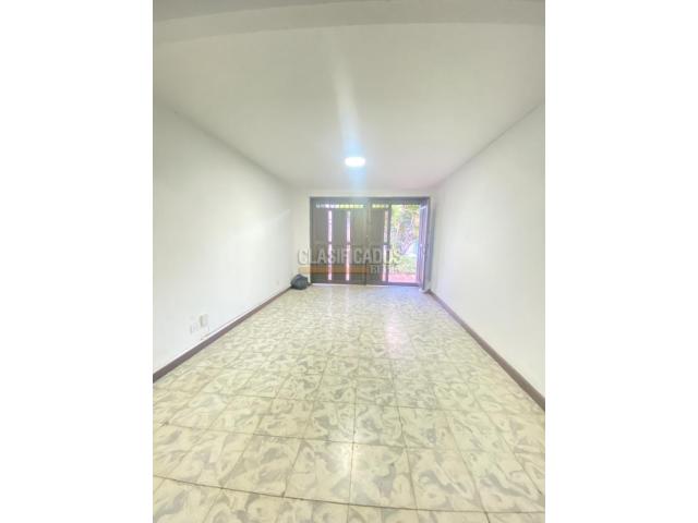 Apartamentos, Alquiler en Vipasa