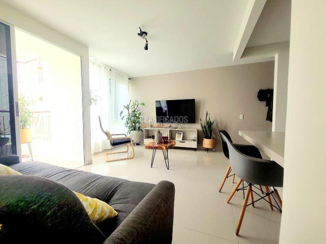 Apartamentos, Venta en Valle del Lili