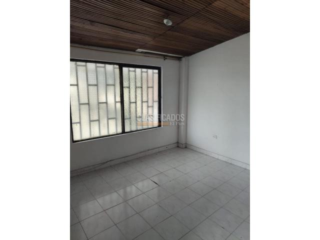 Apartamentos, Alquiler en El Troncal