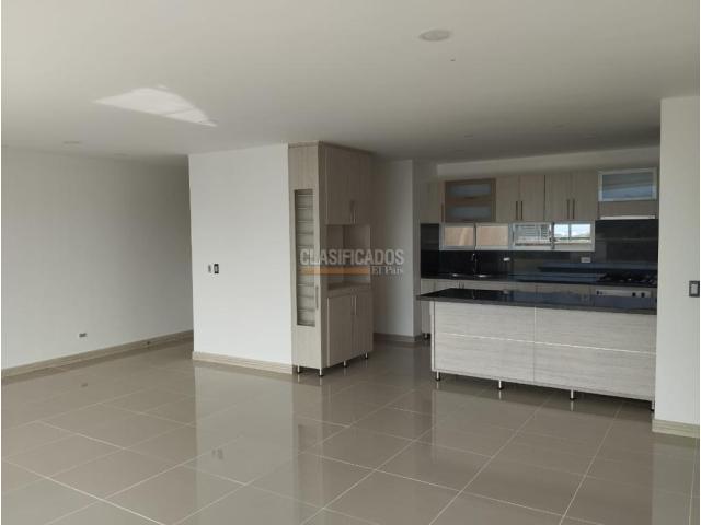 Apartamentos, Venta en Pance