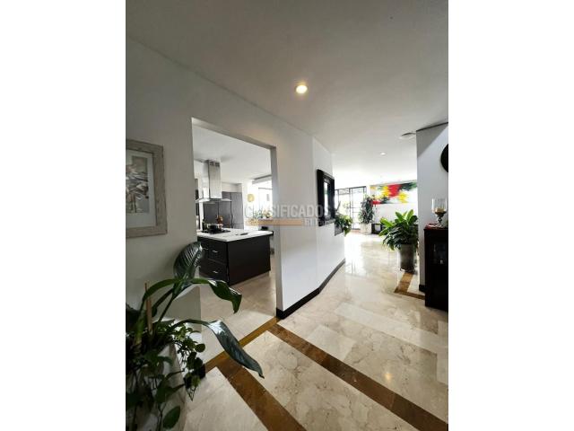 Apartamentos, Venta en Arboleda