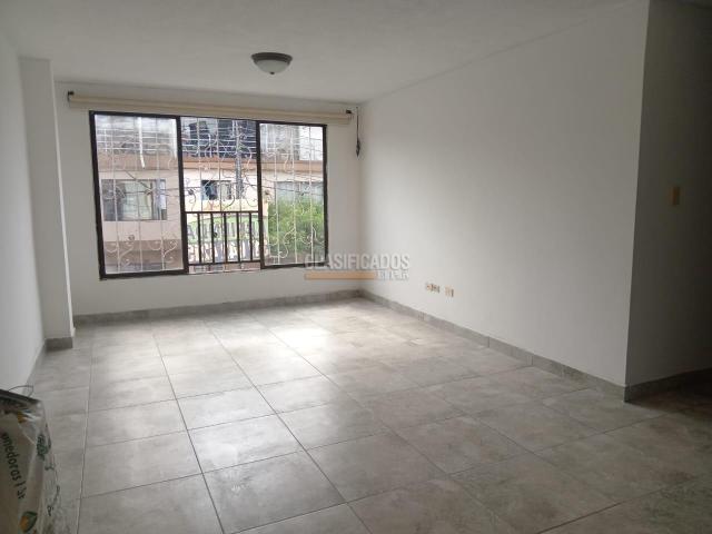 Apartamentos, Alquiler en Alameda