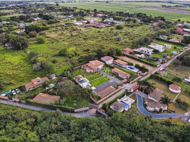 Fincas y Casas Campestres, Venta en El Cerrito