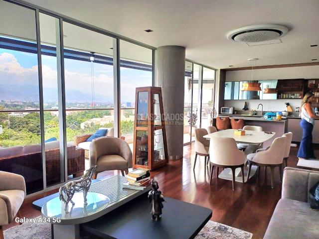 Apartamentos, Venta en Pance