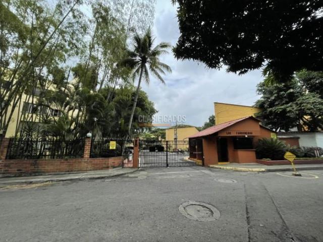 Casas, Venta en Pampalinda