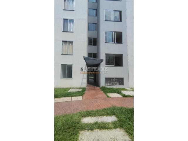 Apartamentos, Venta en Jamundí