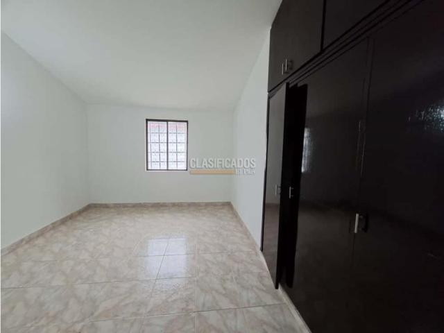 Casas, Venta en El Refugio