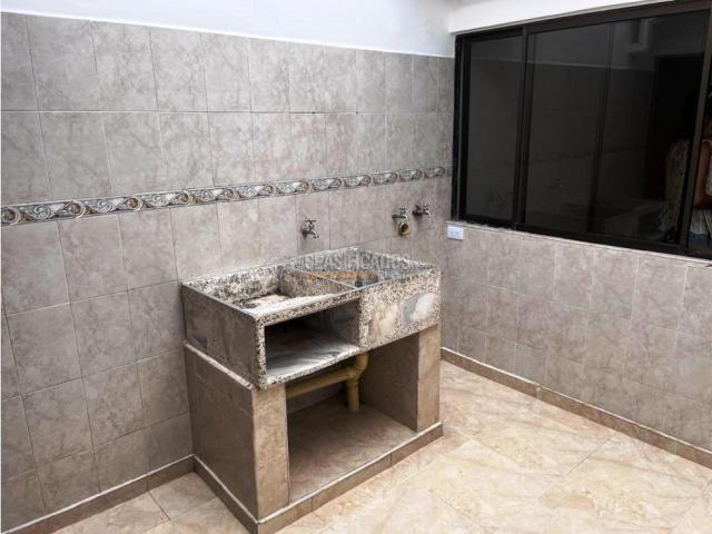 Casas, Venta en Capri