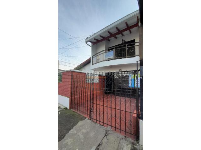 Casas, Alquiler en Capri