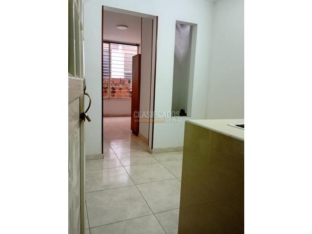 Apartaestudios, Alquiler en Calicanto