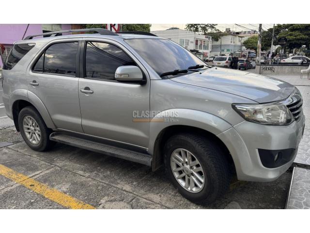 Toyota Fortuner 2016