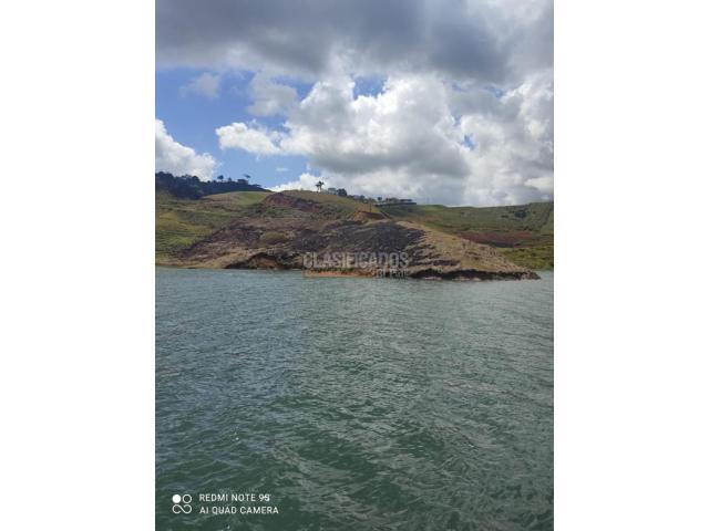 Lotes, Venta en Calima (Darién)