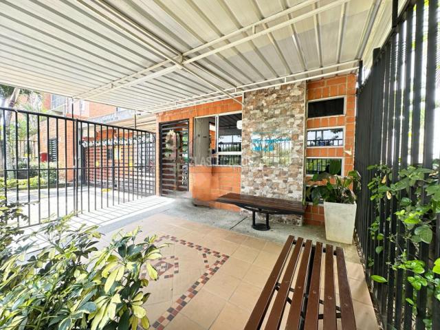 Apartamentos, Alquiler en Valle del Lili