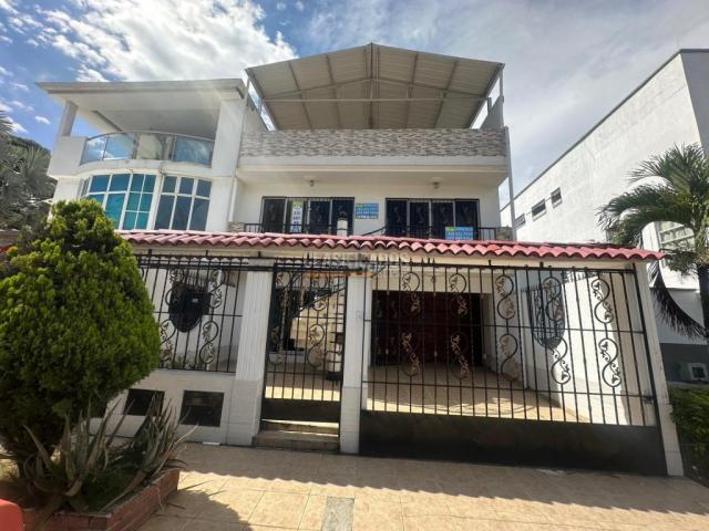 Casas, Alquiler en Caney