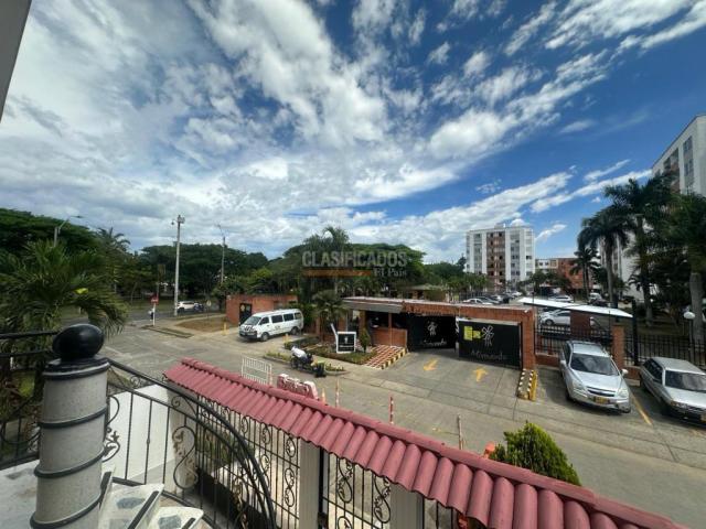 Casas, Alquiler en Caney