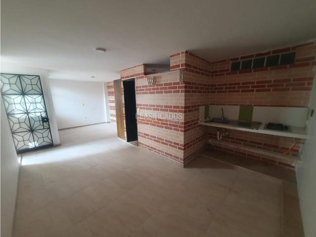 Apartaestudios, Alquiler en Cristóbal Colón