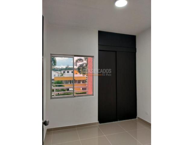 Apartamentos, Venta en Pereira