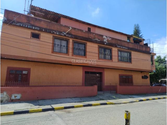 Edificios, Venta en Atanasio Girardot