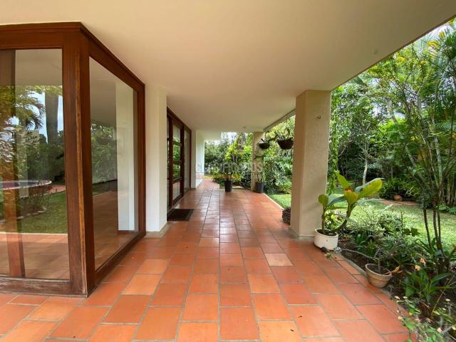 Casas, Alquiler en Ciudad Jardín