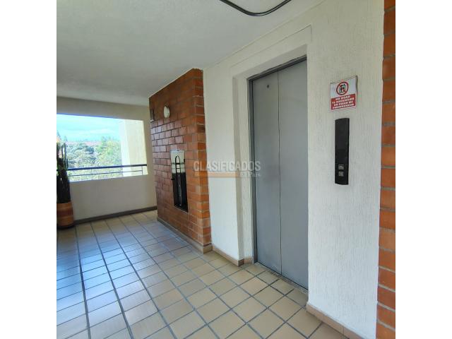 Apartamentos, Venta en La Hacienda