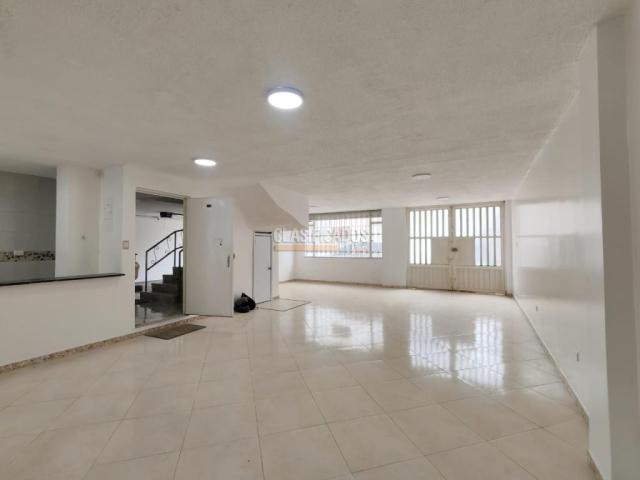 Oficinas y Consultorios, Alquiler en Bogotá