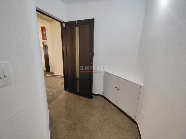 Apartamentos, Venta en Primero de Mayo