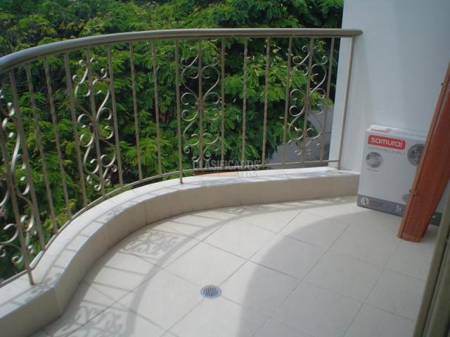 Apartamentos, Alquiler en El Limonar