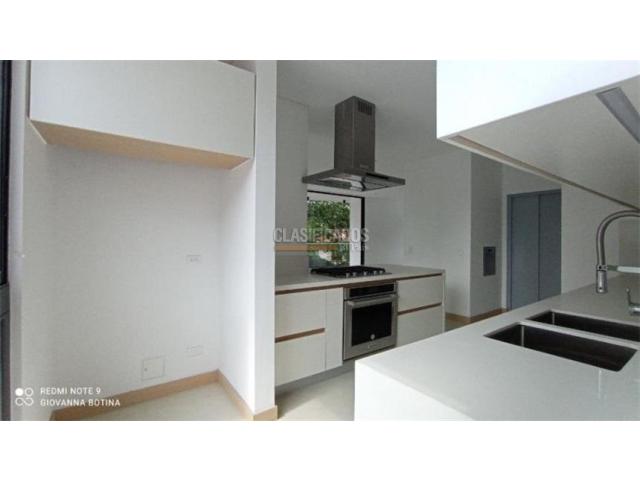 Apartamentos, Venta en Ciudad Jardín