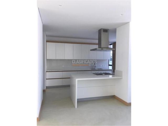 Apartamentos, Venta en Ciudad Jardín