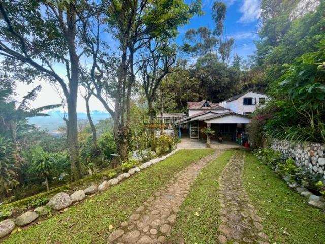 Casas, Venta en Yumbo