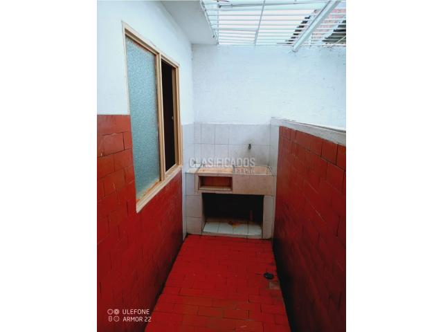 Apartamentos, Alquiler en Paso del Comercio