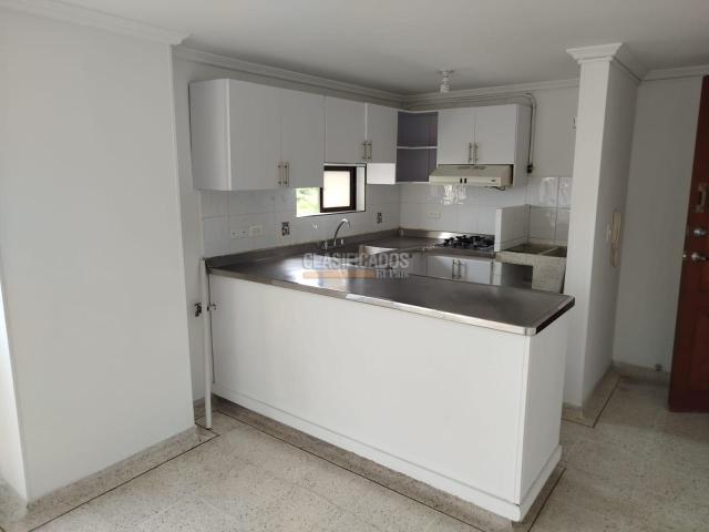 Apartaestudios, Alquiler en Cámbulos