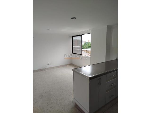 Apartaestudios, Alquiler en Cámbulos